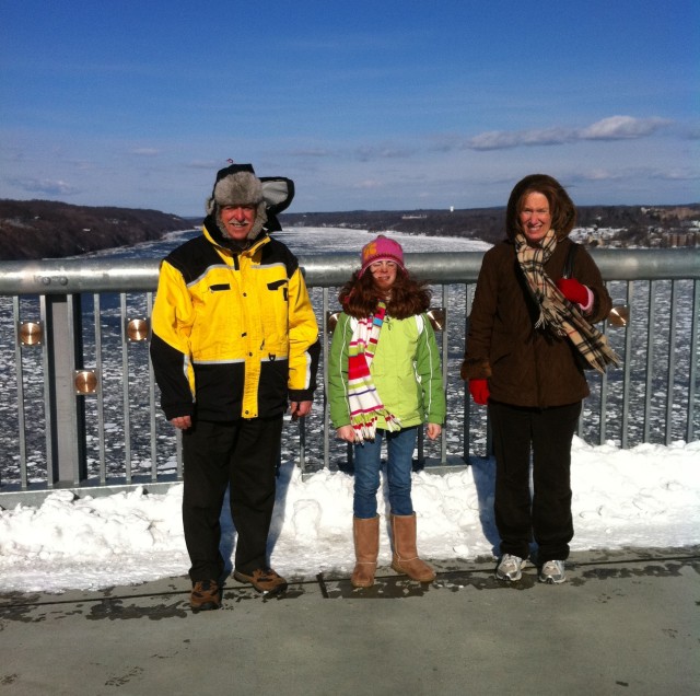 Us on bridge fm Gina 2 alt