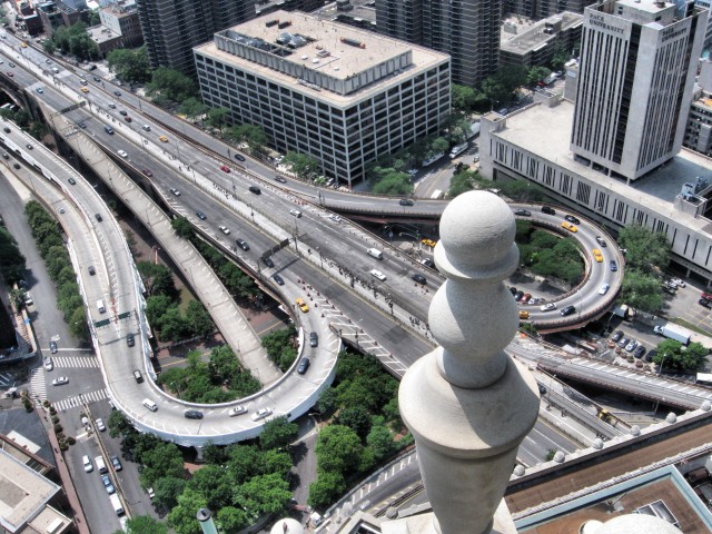 Brooklyn Bridge exit loops     2039