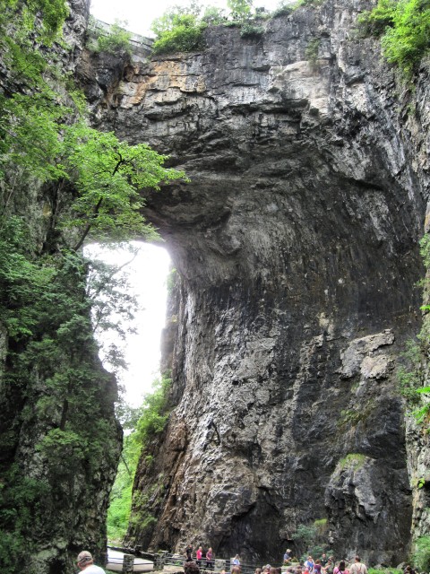 Natural Bridge.  The overpass is Lee Hwy (Rt 11) a main N/S route prior to interstates. 3989 